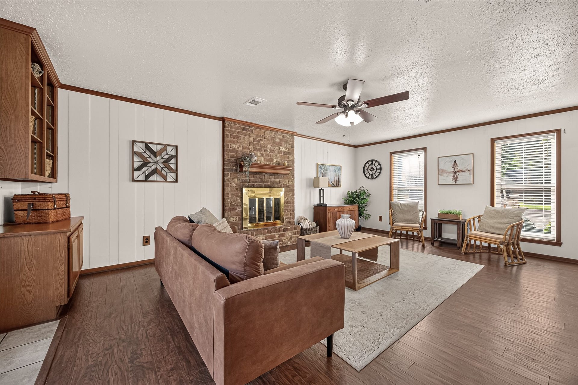 9 Arlington Street, Conroe, TX 77301 9 Arlington Street, Conroe, TX 77301
