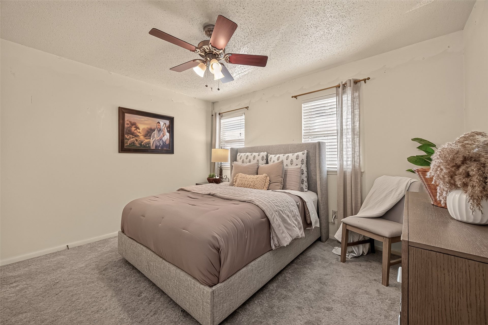 9 Arlington Street, Conroe, TX 77301 9 Arlington Street, Conroe, TX 77301