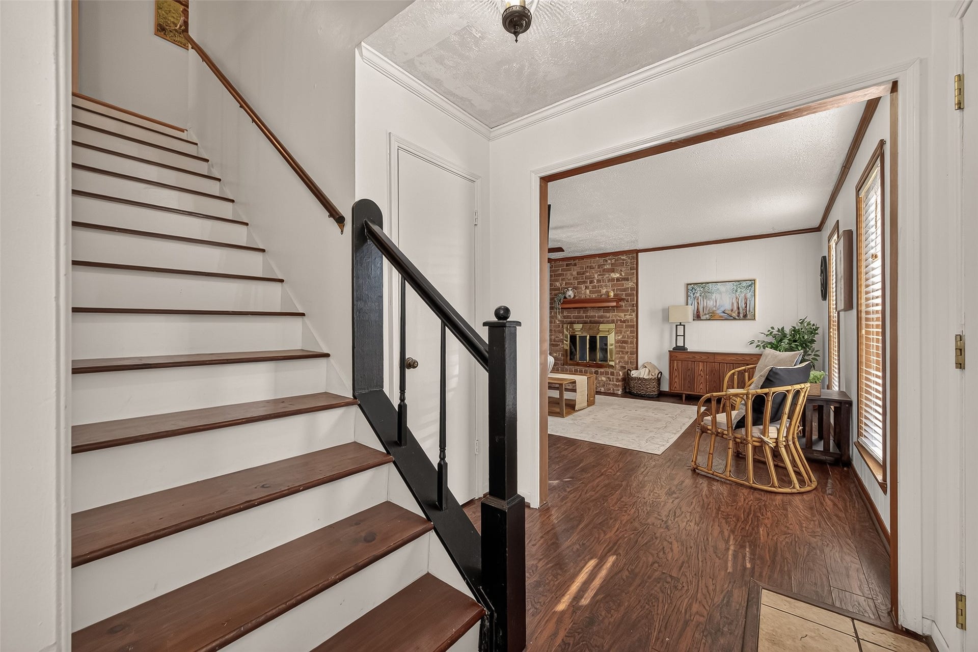 9 Arlington Street, Conroe, TX 77301 9 Arlington Street, Conroe, TX 77301
