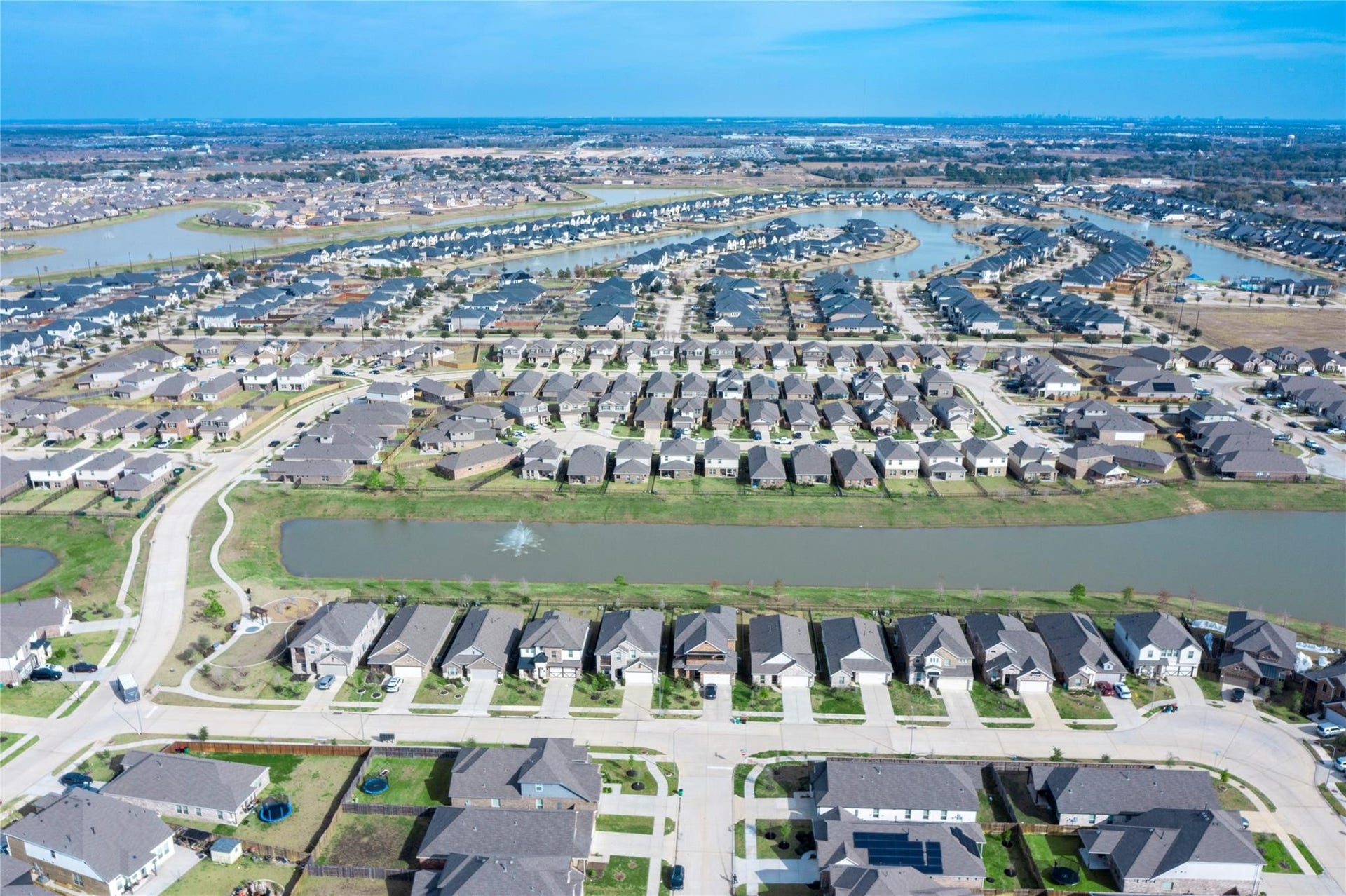 208 Cambria Green Lane, Katy, TX 77493 208 Cambria Green Lane, Katy, TX 77493