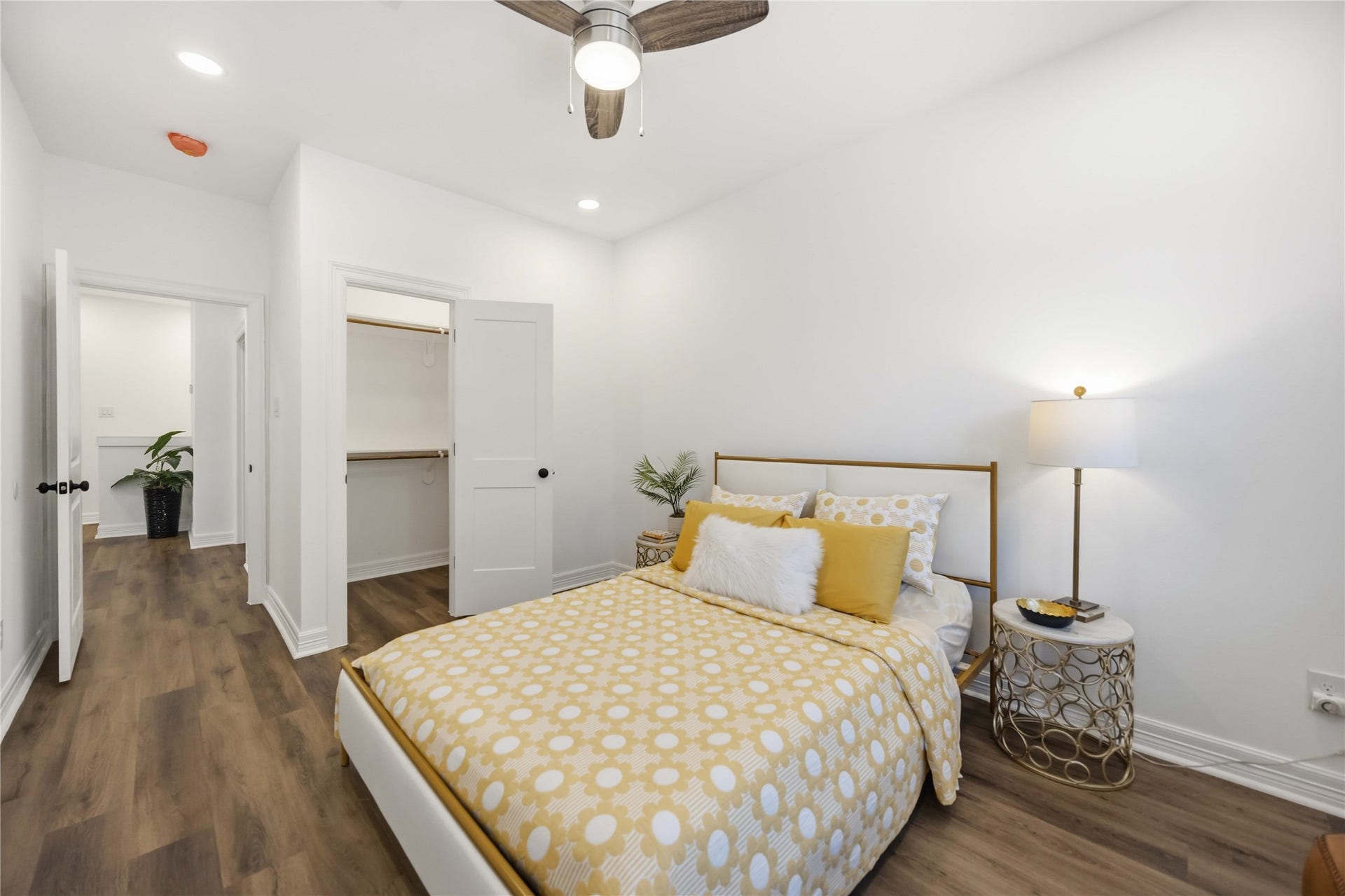 7415 Easter Street, Houston, TX 77088 7415 Easter Street, Houston, TX 77088