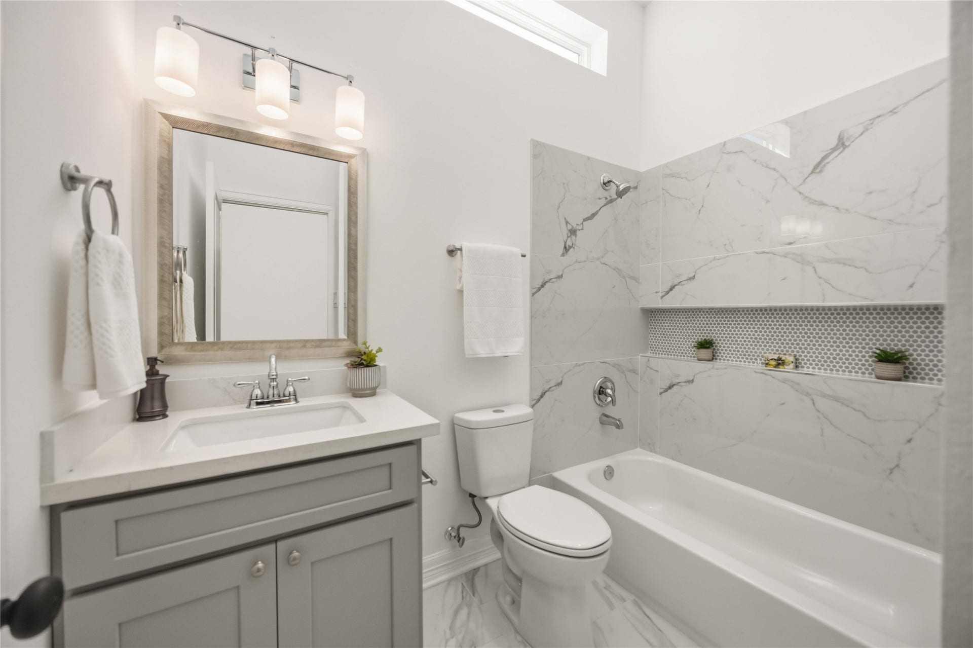 7415 Easter Street, Houston, TX 77088 7415 Easter Street, Houston, TX 77088