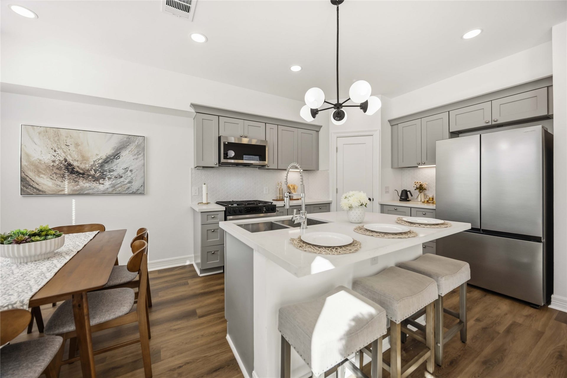 7415 Easter Street, Houston, TX 77088 7415 Easter Street, Houston, TX 77088