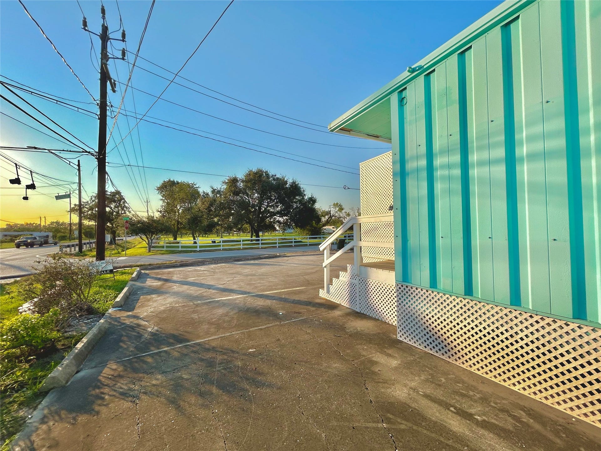 927 27th Street, San Leon, TX 77539 927 27th Street, San Leon, TX 77539