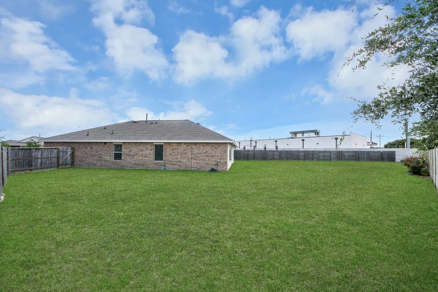 Property photo for 24107 Breckenridge Pass Lane, Hockley, TX