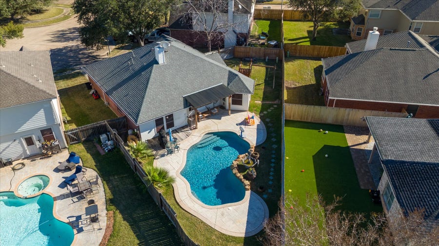 Property photo for 17707 Scrub Oak Court, Richmond, TX