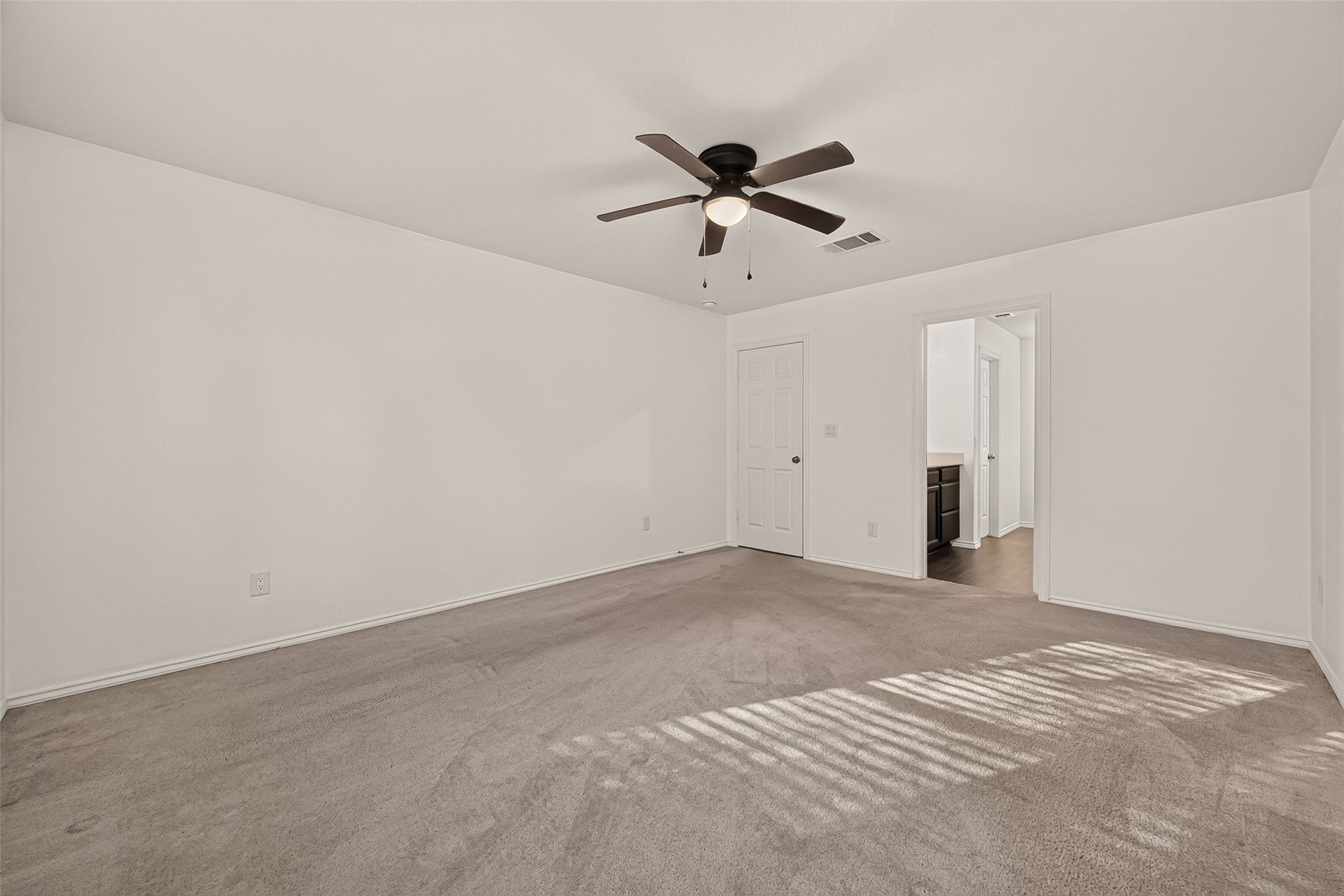 2011 Lost Timbers Drive, Conroe, TX 77304 2011 Lost Timbers Drive, Conroe, TX 77304