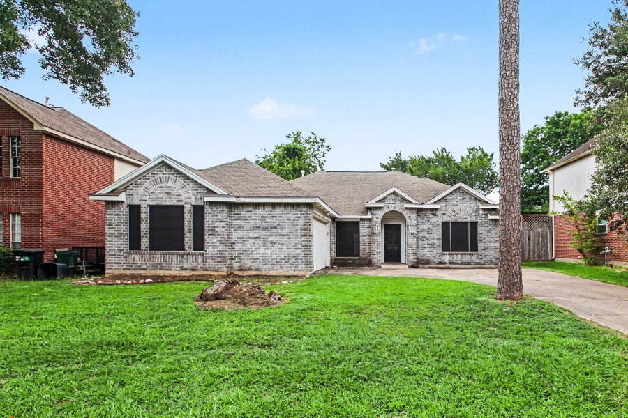 Property photo for 22530 SW Willow Branch Lane, Tomball, TX