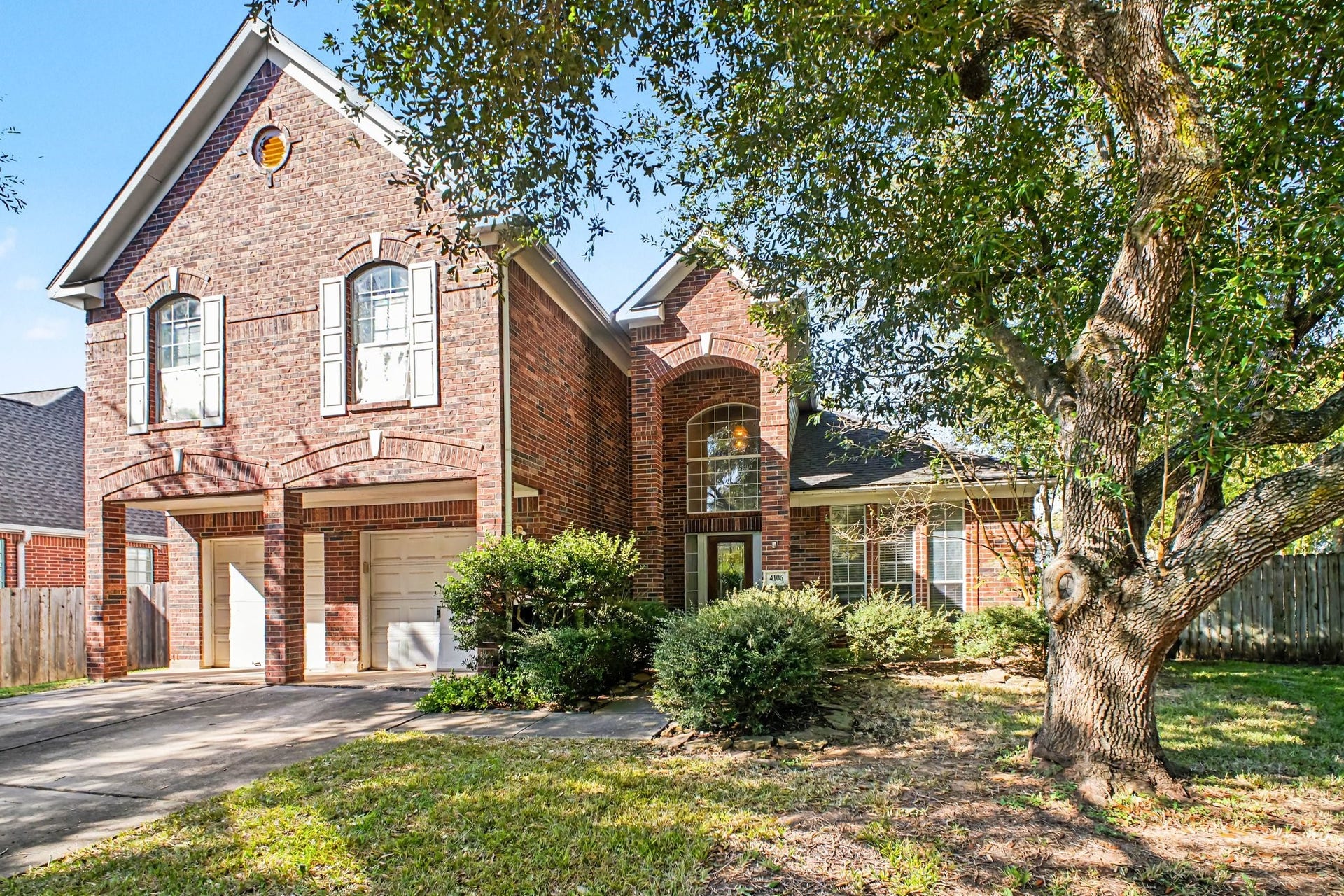 4106 Harwood Drive, Sugar Land, TX 77479