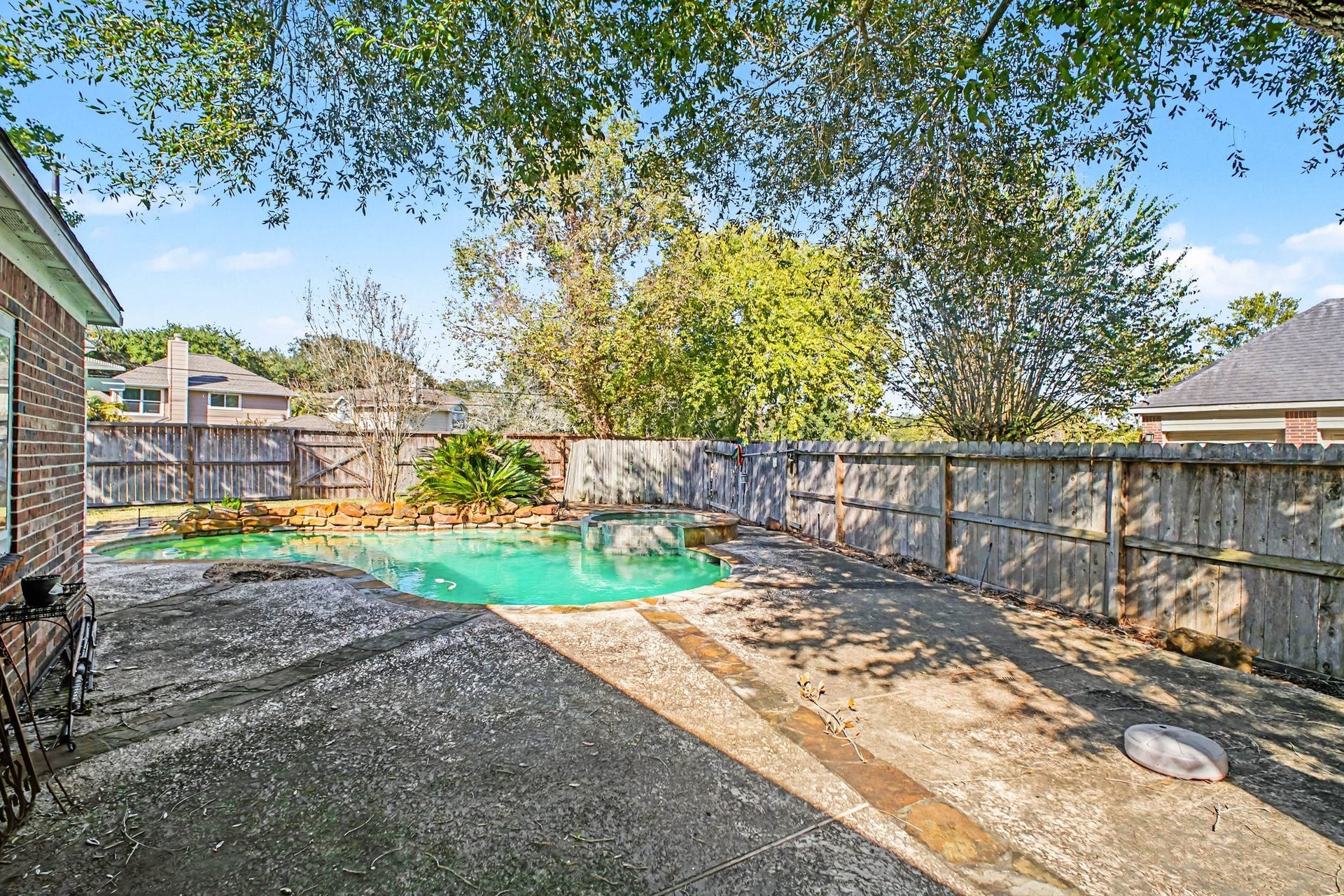 4106 Harwood Drive, Sugar Land, TX 77479