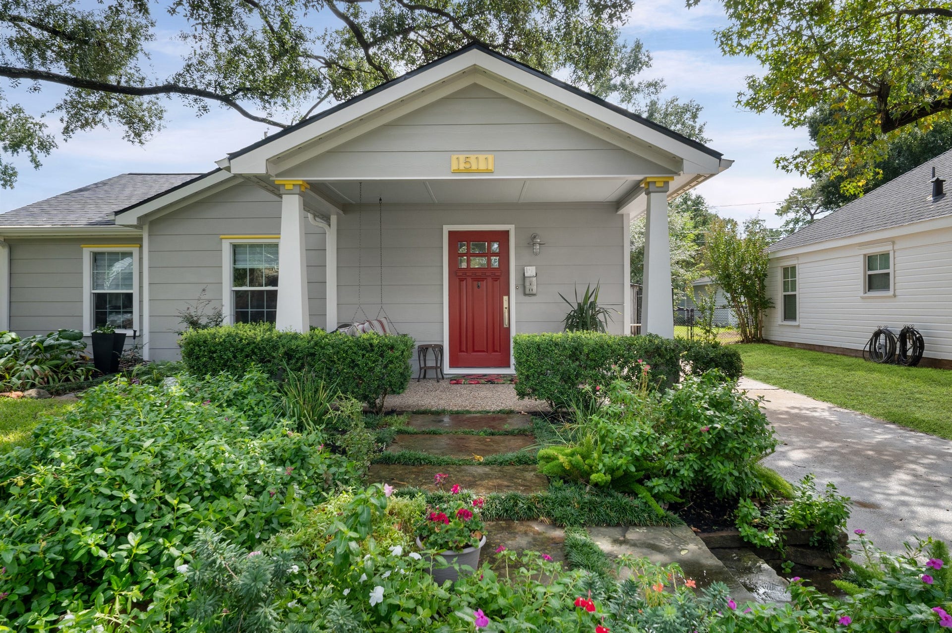 1511 Sue Barnett Drive, Houston, TX 77018 1511 Sue Barnett Drive, Houston, TX 77018
