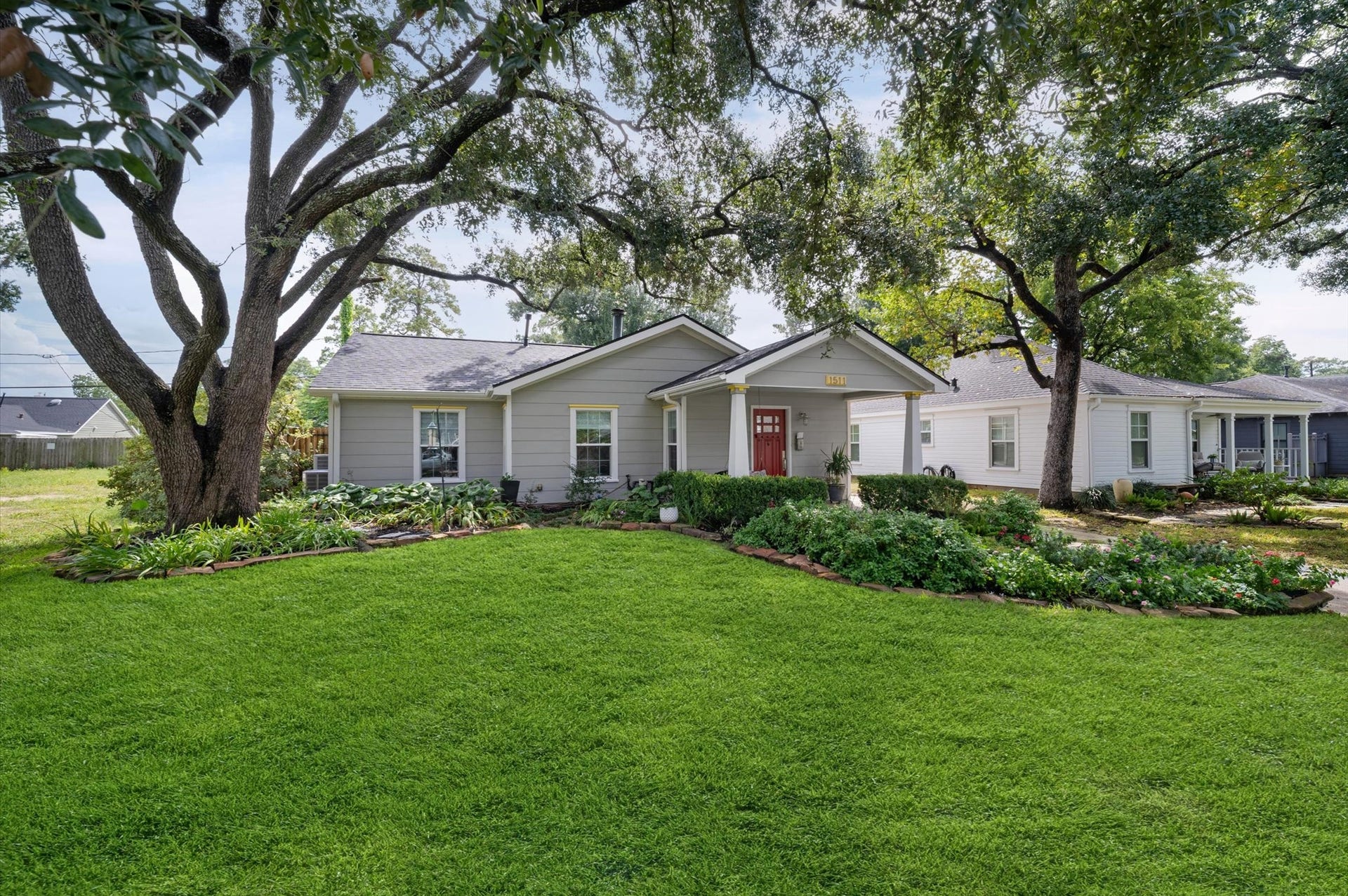 1511 Sue Barnett Drive, Houston, TX 77018 1511 Sue Barnett Drive, Houston, TX 77018