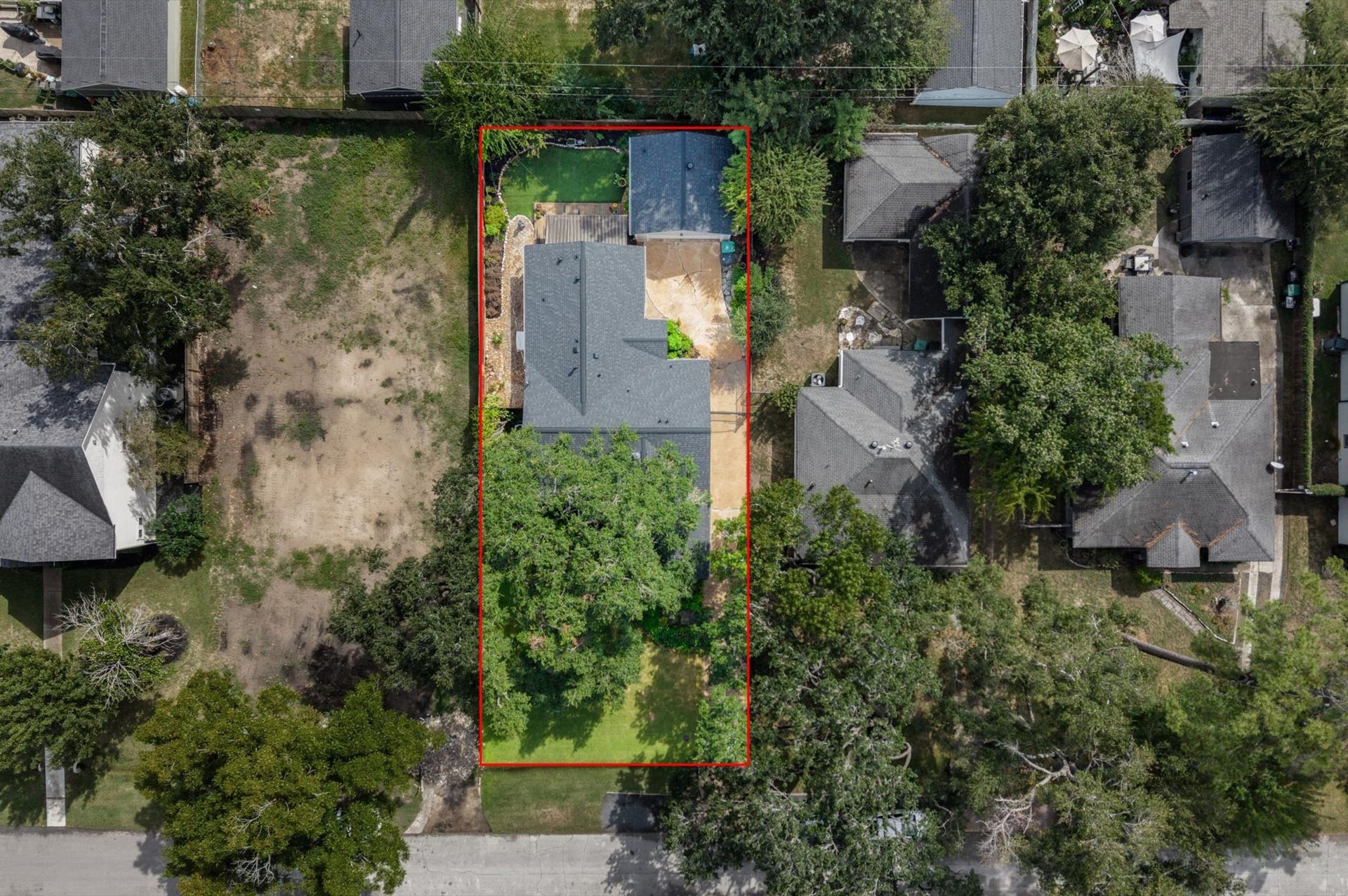 1511 Sue Barnett Drive, Houston, TX 77018 1511 Sue Barnett Drive, Houston, TX 77018