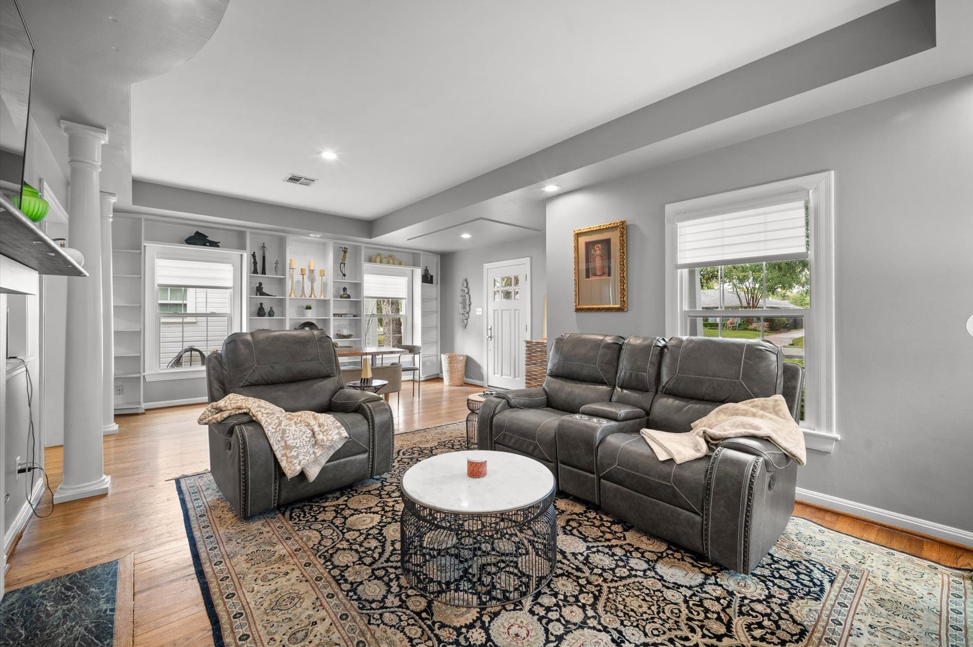 1511 Sue Barnett Drive, Houston, TX 77018 1511 Sue Barnett Drive, Houston, TX 77018