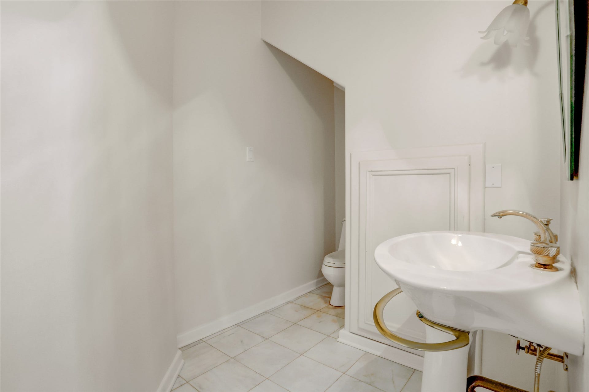 3826 Colony Woods Drive, Sugar Land, TX 77479 3826 Colony Woods Drive, Sugar Land, TX 77479