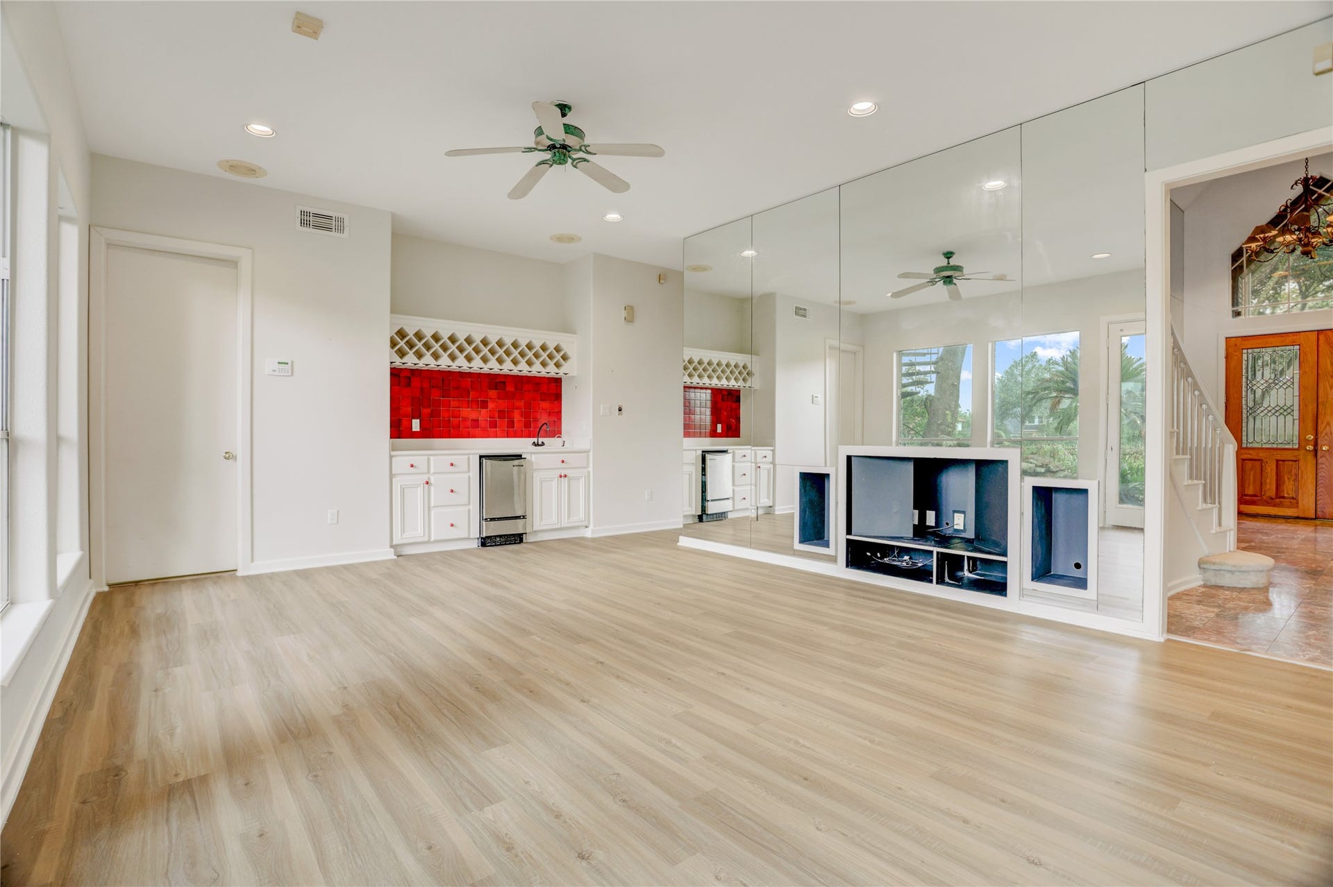 3826 Colony Woods Drive, Sugar Land, TX 77479 3826 Colony Woods Drive, Sugar Land, TX 77479