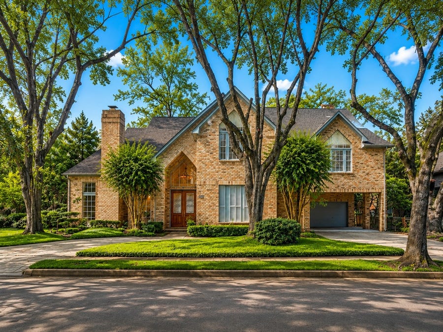 Property photo for 3826 Colony Woods Drive, Sugar Land, TX