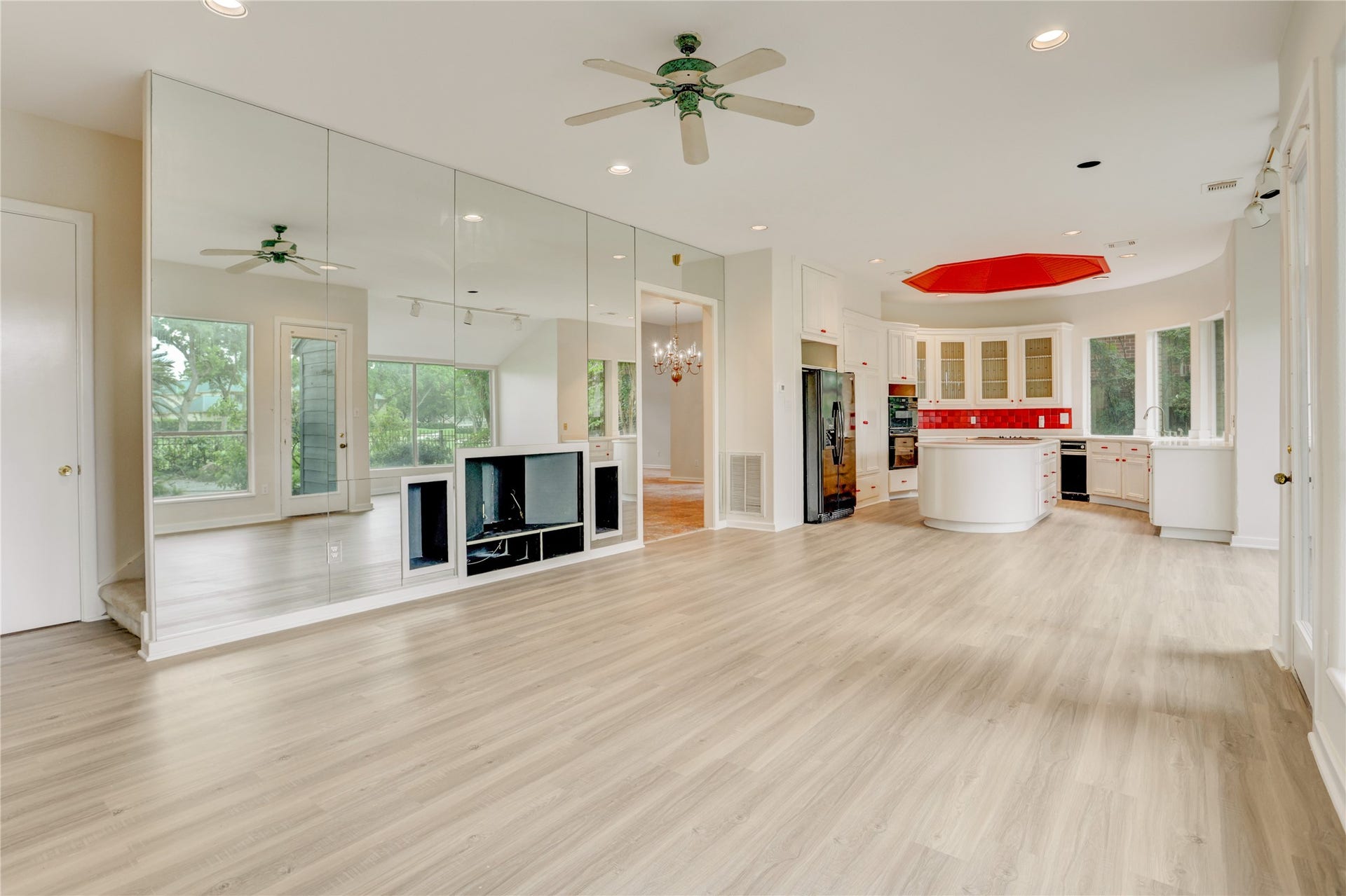 3826 Colony Woods Drive, Sugar Land, TX 77479 3826 Colony Woods Drive, Sugar Land, TX 77479