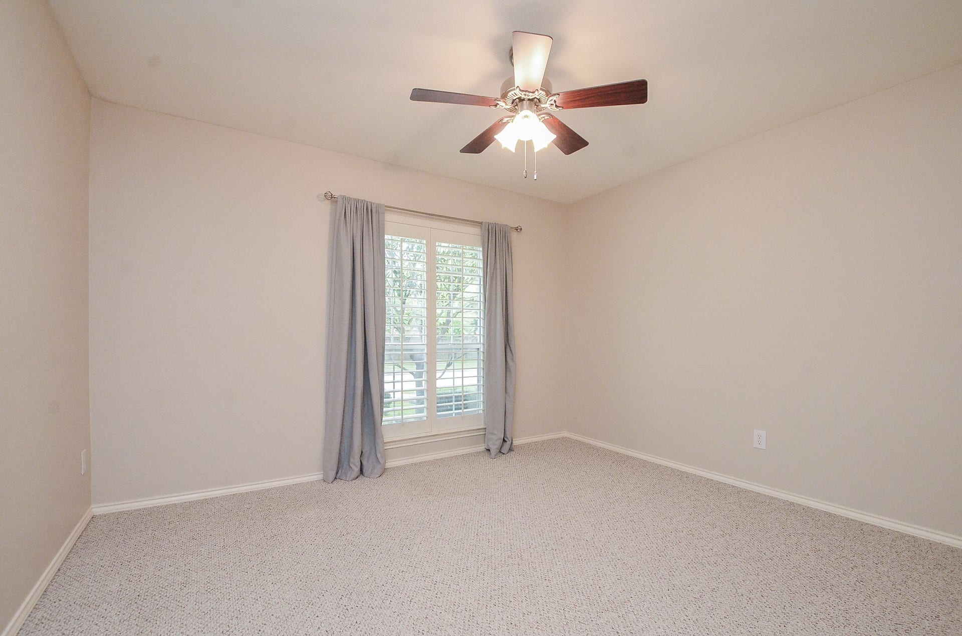 4226 Windy Chase Lane, Katy, TX 77494 4226 Windy Chase Lane, Katy, TX 77494