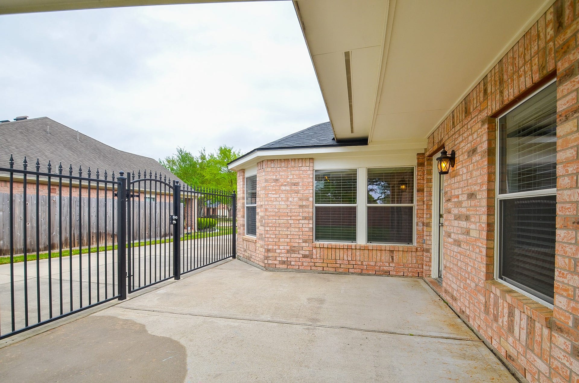 4226 Windy Chase Lane, Katy, TX 77494 4226 Windy Chase Lane, Katy, TX 77494