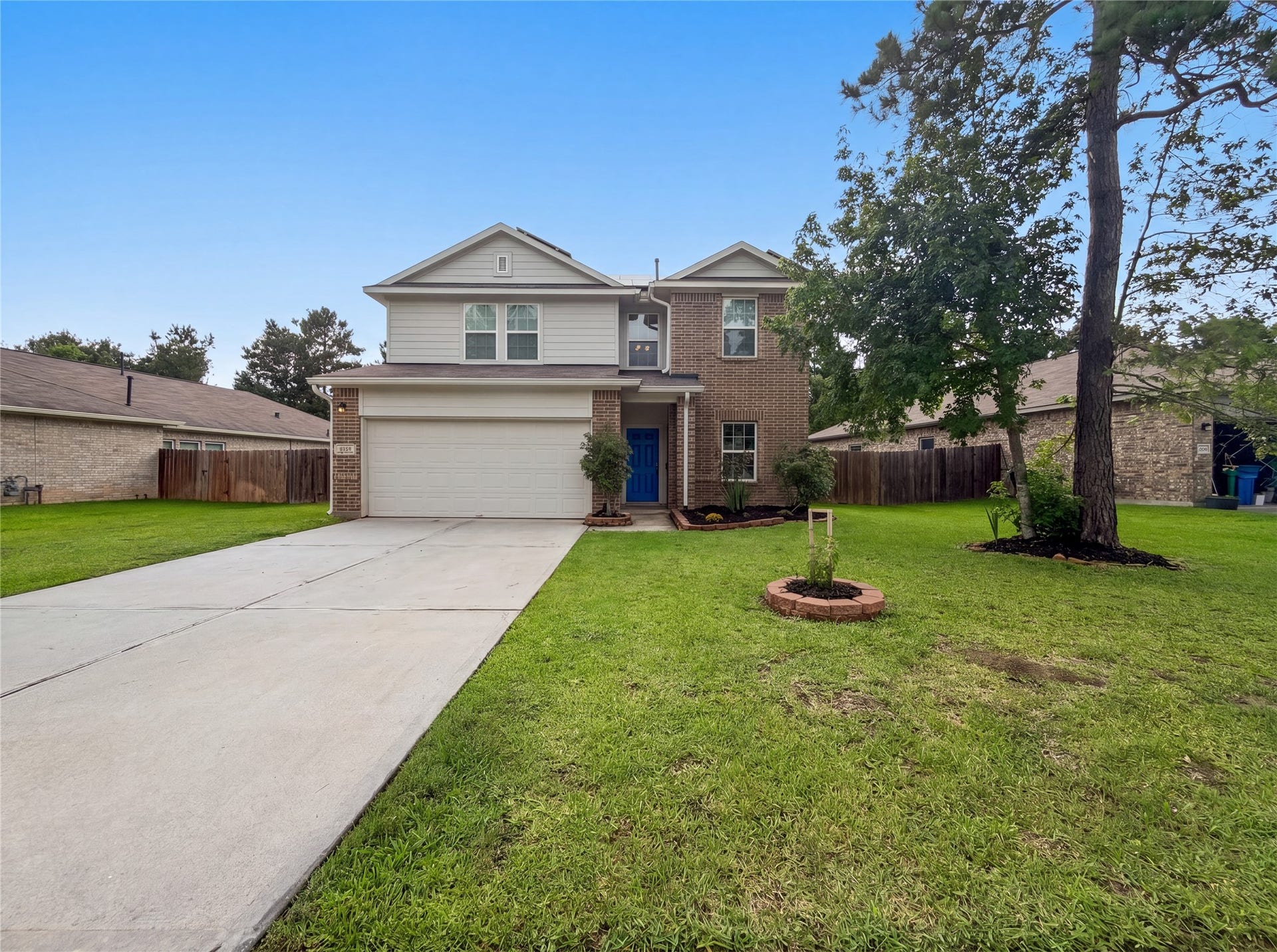 18664 Legend Oaks Drive, Magnolia, TX 77355