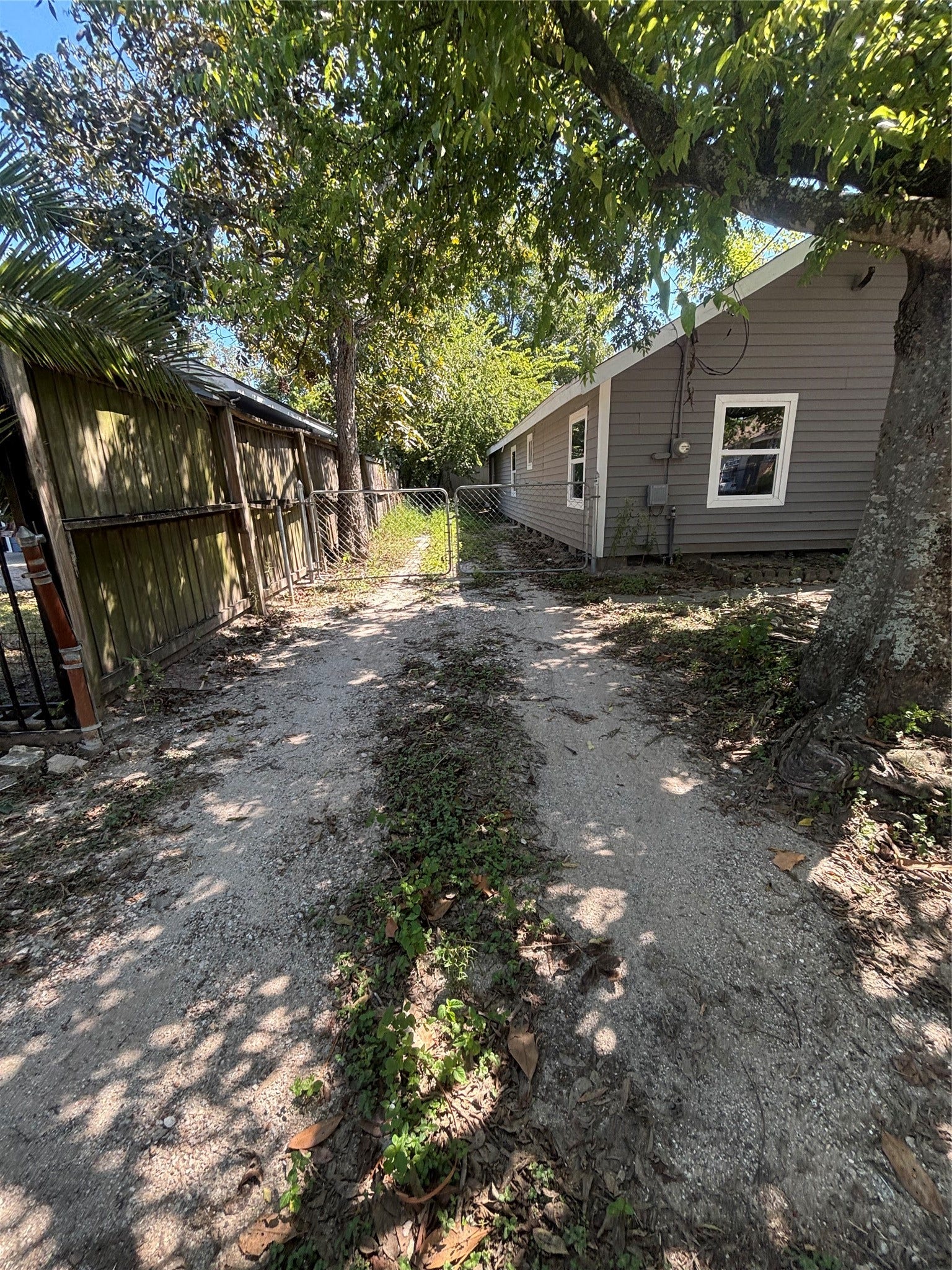 1218 Magnolia Street, Baytown, TX 77520 1218 Magnolia Street, Baytown, TX 77520