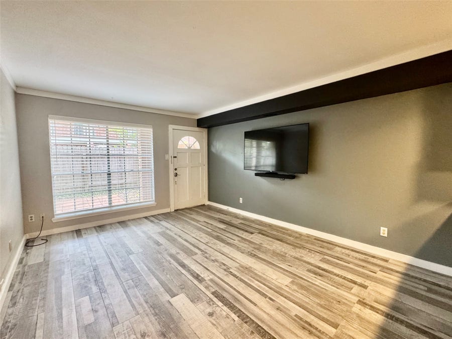 Property photo for 829 Wax Myrtle Lane, Houston, TX