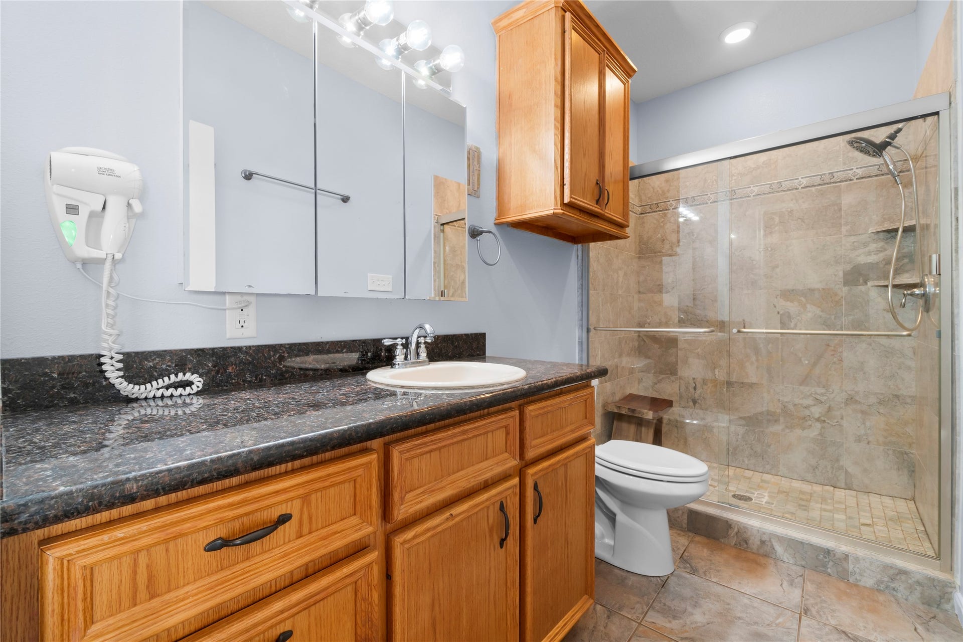 427 2nd Street, San Leon, TX 77539 427 2nd Street, San Leon, TX 77539