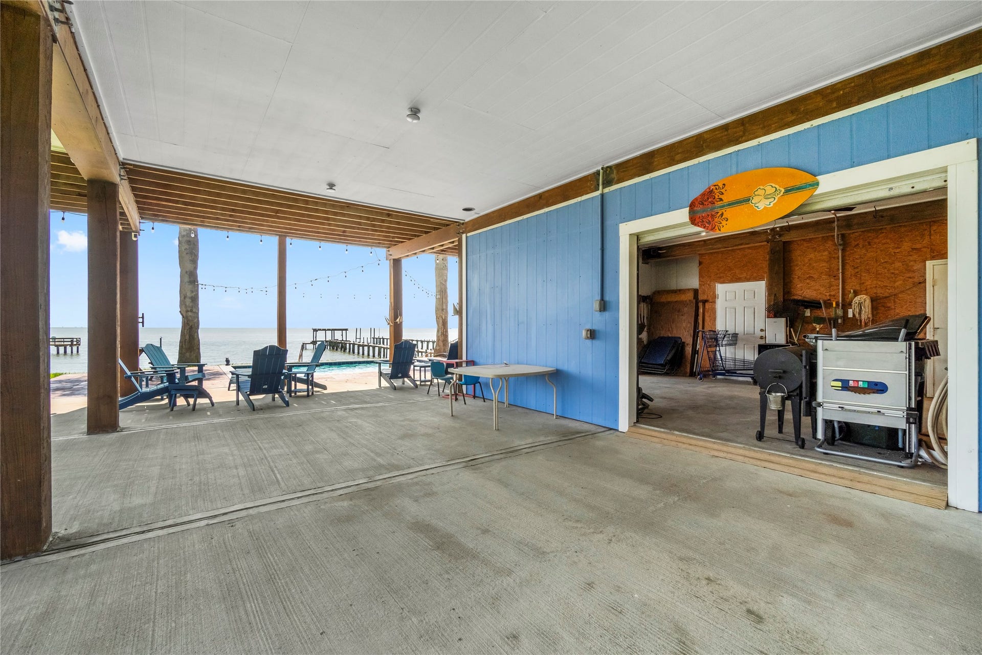 427 2nd Street, San Leon, TX 77539 427 2nd Street, San Leon, TX 77539