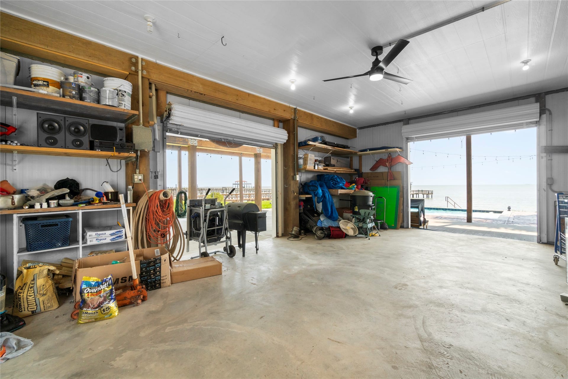 427 2nd Street, San Leon, TX 77539 427 2nd Street, San Leon, TX 77539