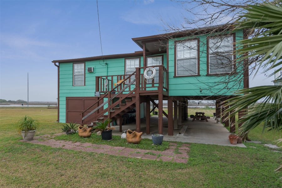 Property photo for 1725 Cr-441d, Brazoria, TX
