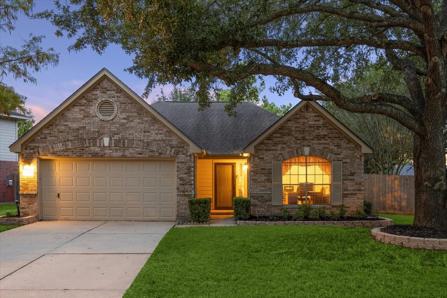 Property photo for 9931 Elm Meadow Trail, Houston, TX