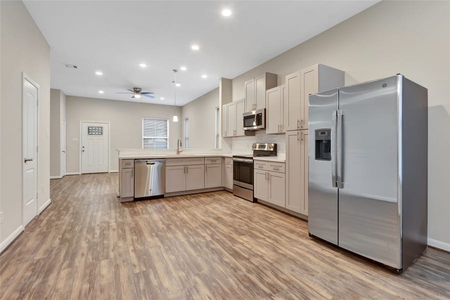 Property photo for 21 LATHAM Street, #B, Houston, TX