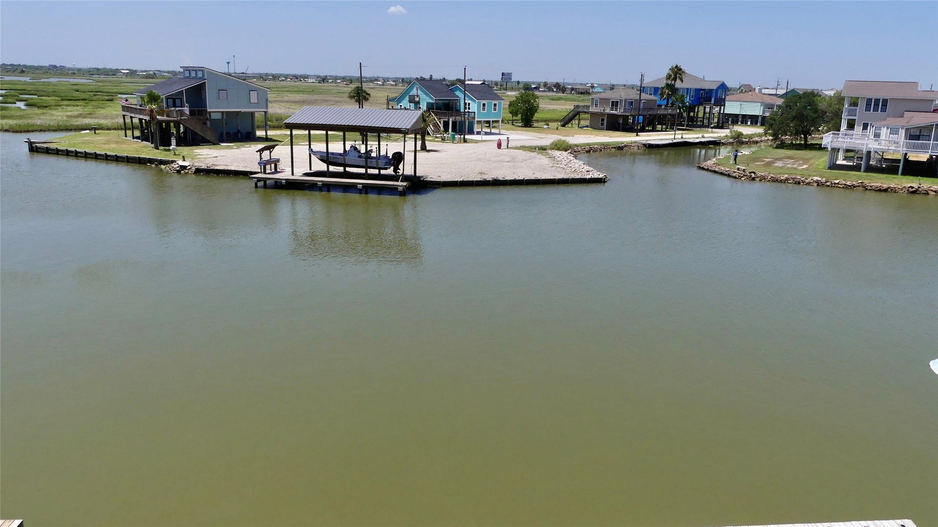58 Lakeside Drive, Hitchcock, TX 77563 58 Lakeside Drive, Hitchcock, TX 77563