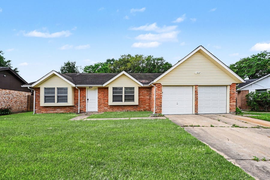 Property photo for 19427 Gagelake Lane, Houston, TX