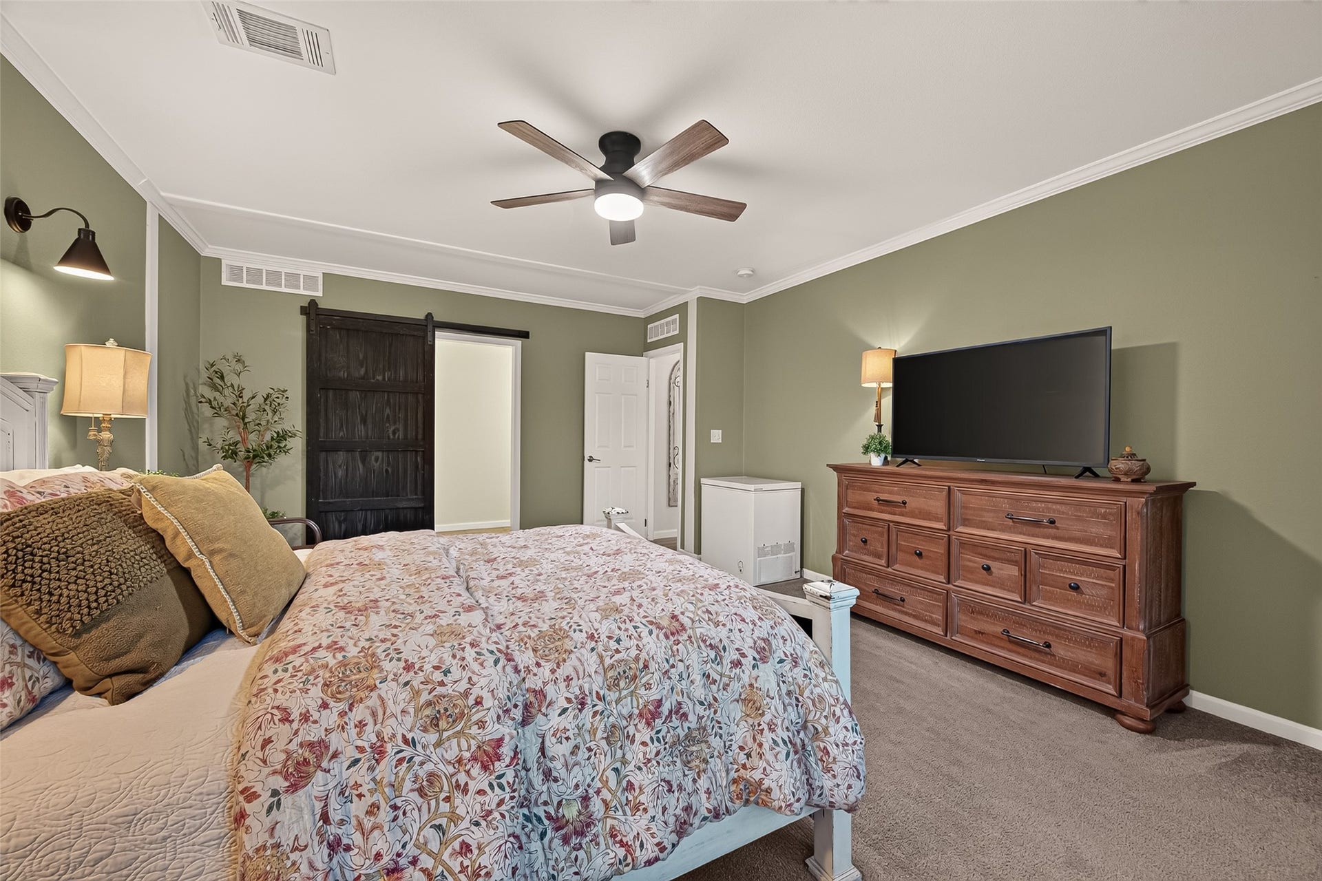 5210 Beaver Road, Santa Fe, TX 77517 5210 Beaver Road, Santa Fe, TX 77517