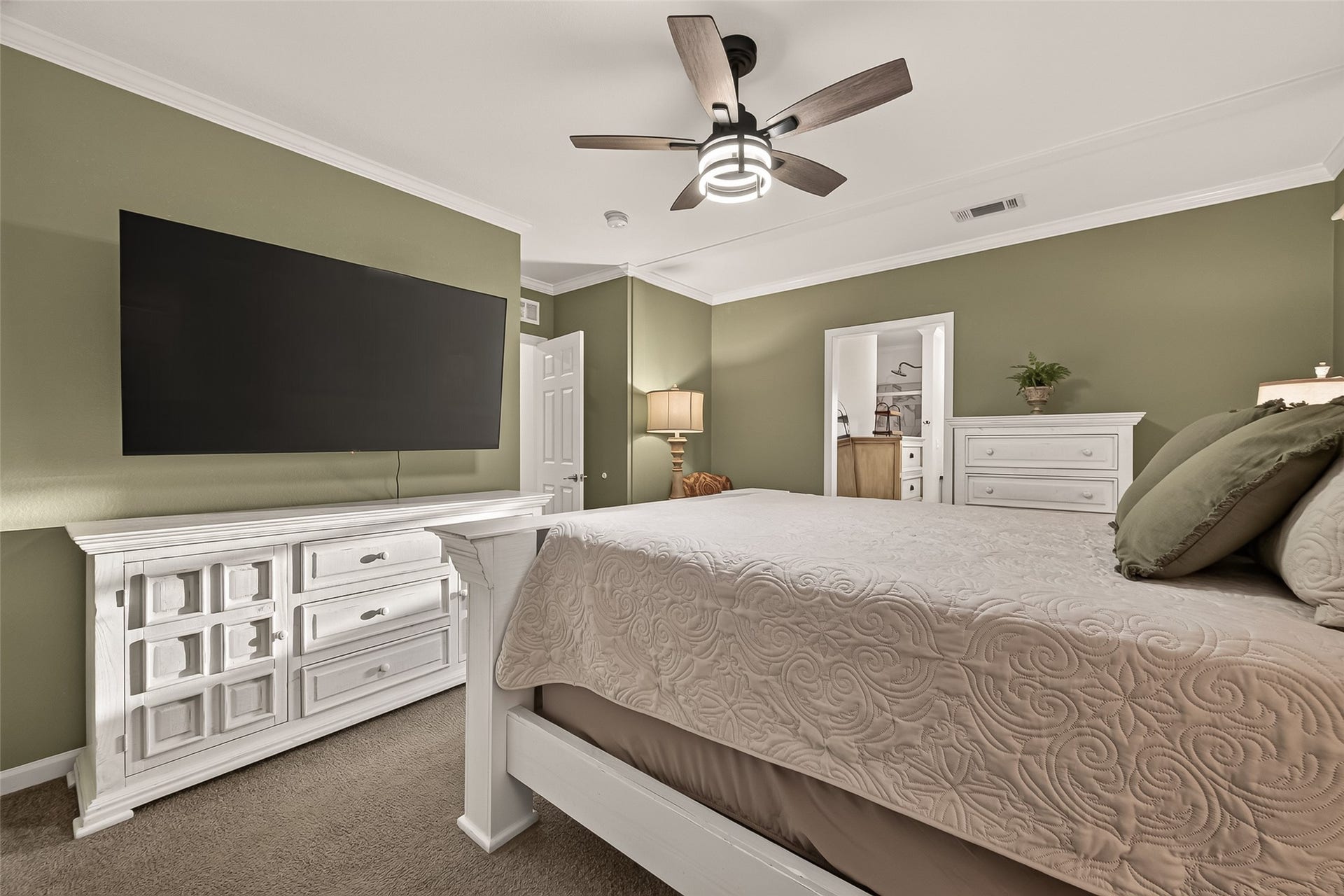 5210 Beaver Road, Santa Fe, TX 77517 5210 Beaver Road, Santa Fe, TX 77517
