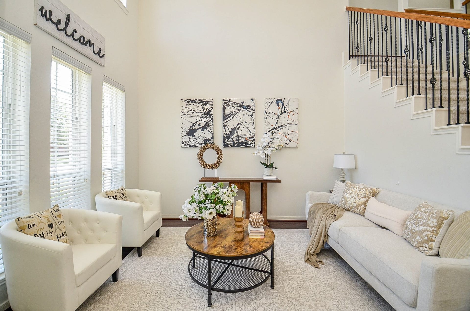 723 Overdell Drive, Sugar Land, TX 77479 723 Overdell Drive, Sugar Land, TX 77479