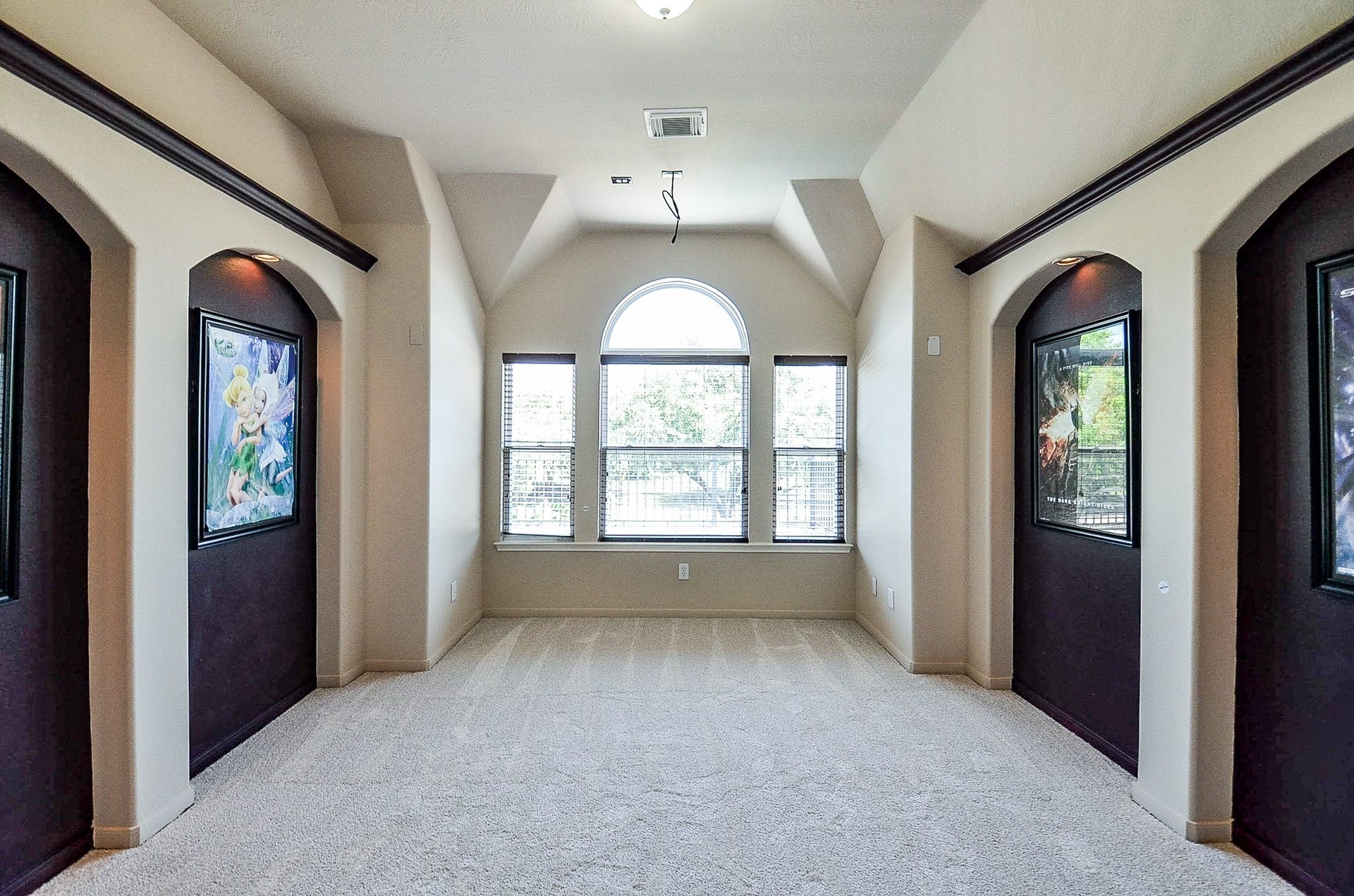 723 Overdell Drive, Sugar Land, TX 77479 723 Overdell Drive, Sugar Land, TX 77479