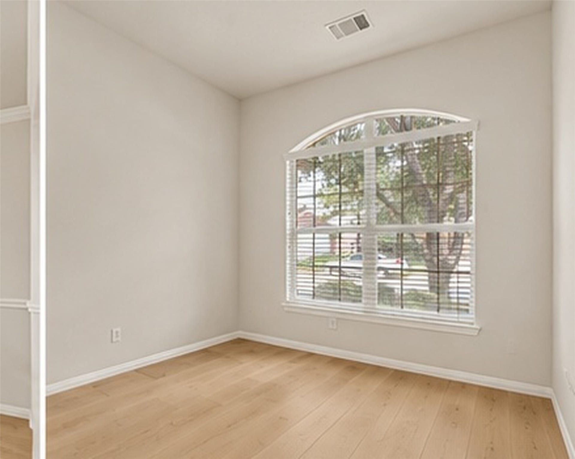 8215 Kerrington Glen Drive, Cypress, TX 77433 AI generated flooring