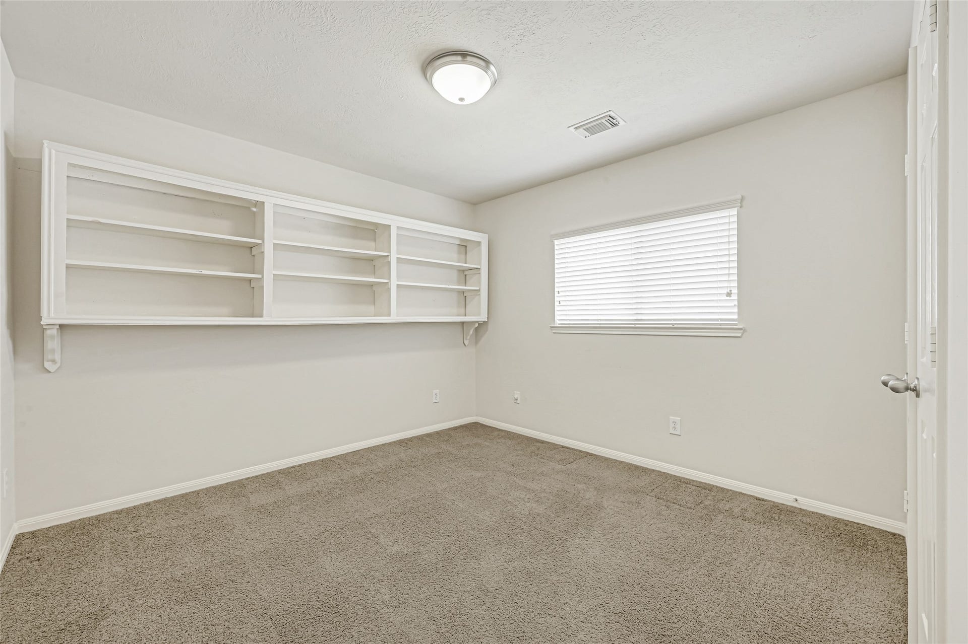 8215 Kerrington Glen Drive, Cypress, TX 77433 8215 Kerrington Glen Drive, Cypress, TX 77433