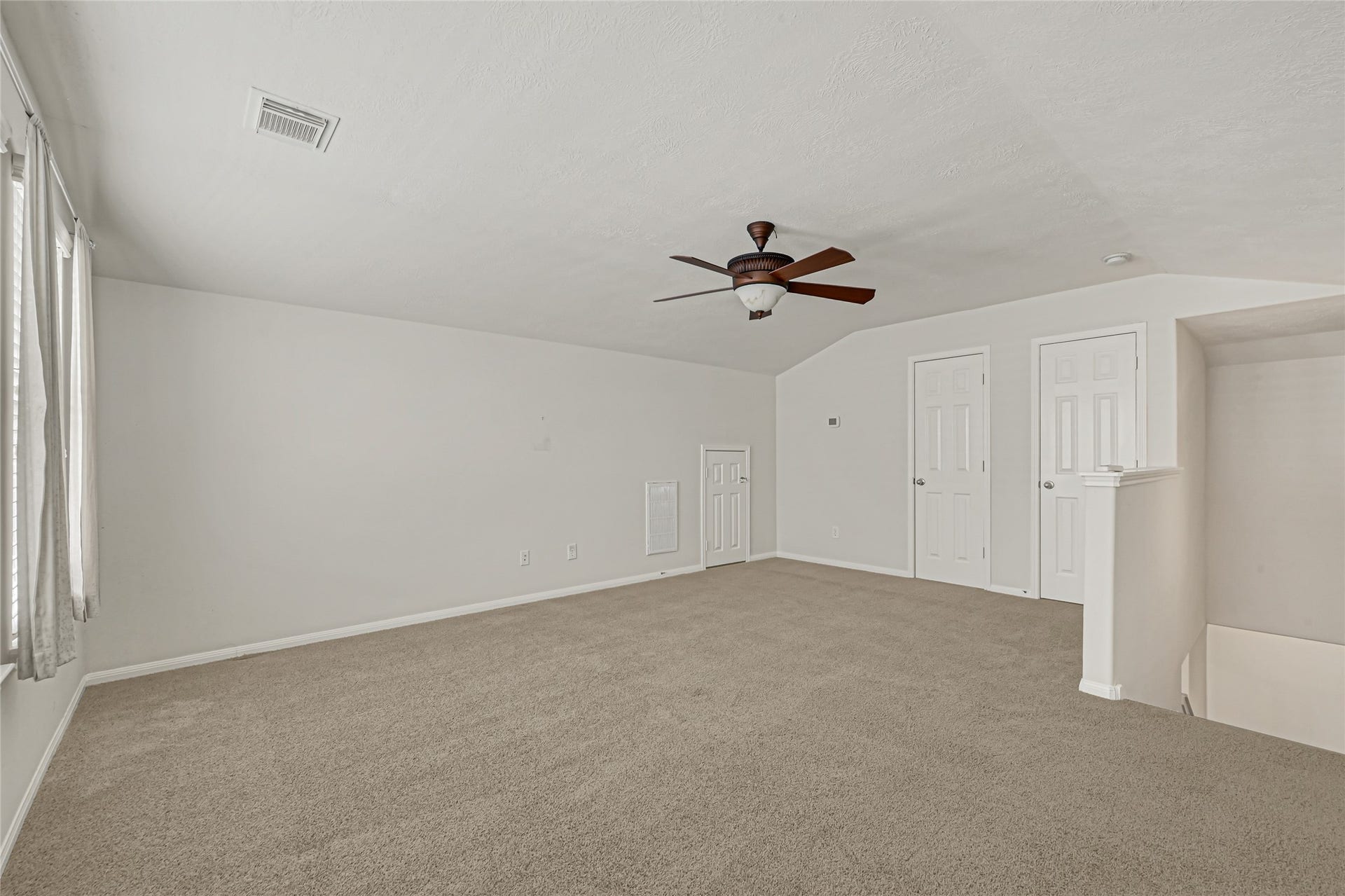 8215 Kerrington Glen Drive, Cypress, TX 77433 Game room / extra space, second floor