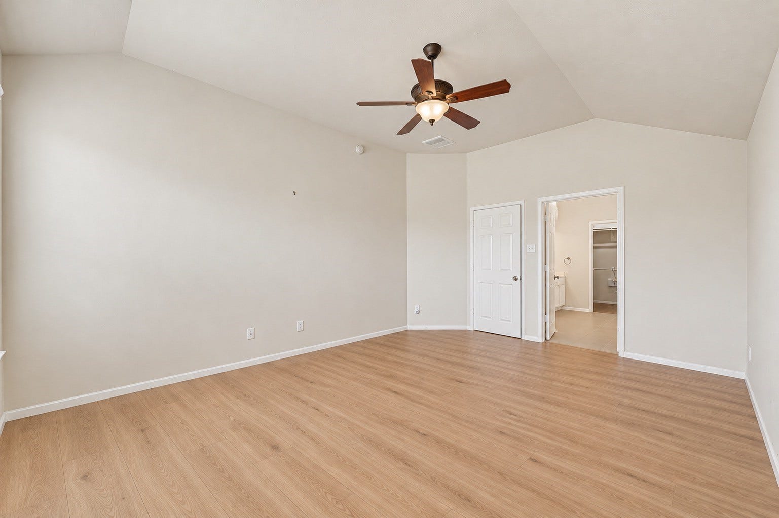 8215 Kerrington Glen Drive, Cypress, TX 77433 AI generated flooring