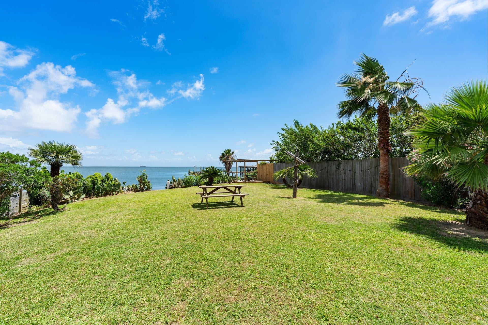 100 Avenue A, San Leon, TX 77539 100 Avenue A, San Leon, TX 77539