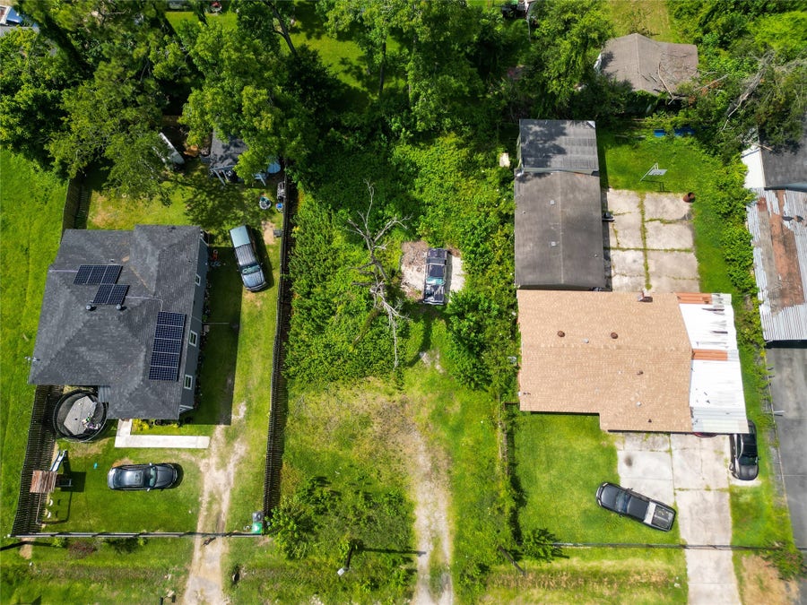Property photo for 8322 Carolwood Drive, Houston, TX