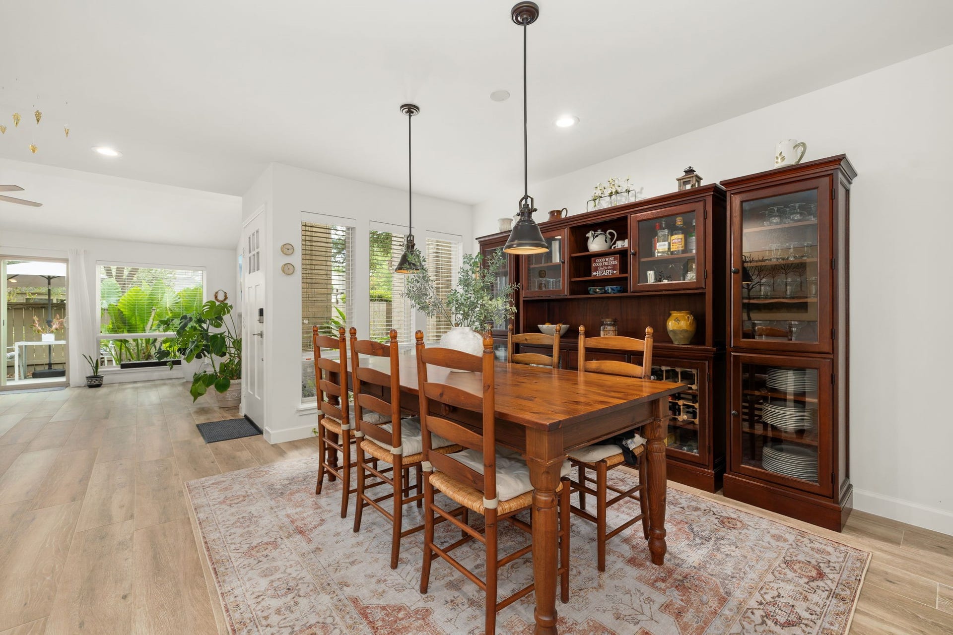 1409 Chardonnay Drive, Houston, TX 77077