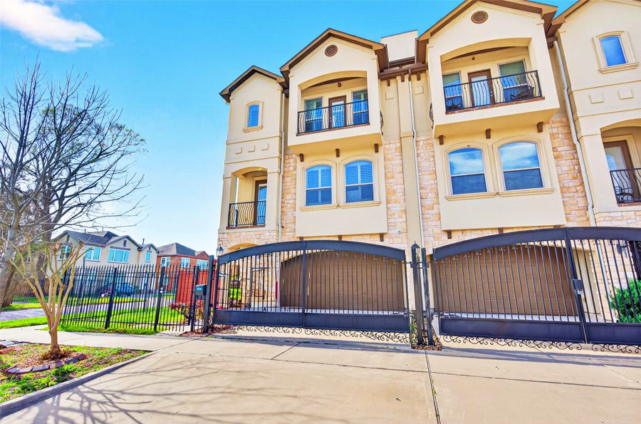 Property photo for 3912 Ennis Street, Houston, TX
