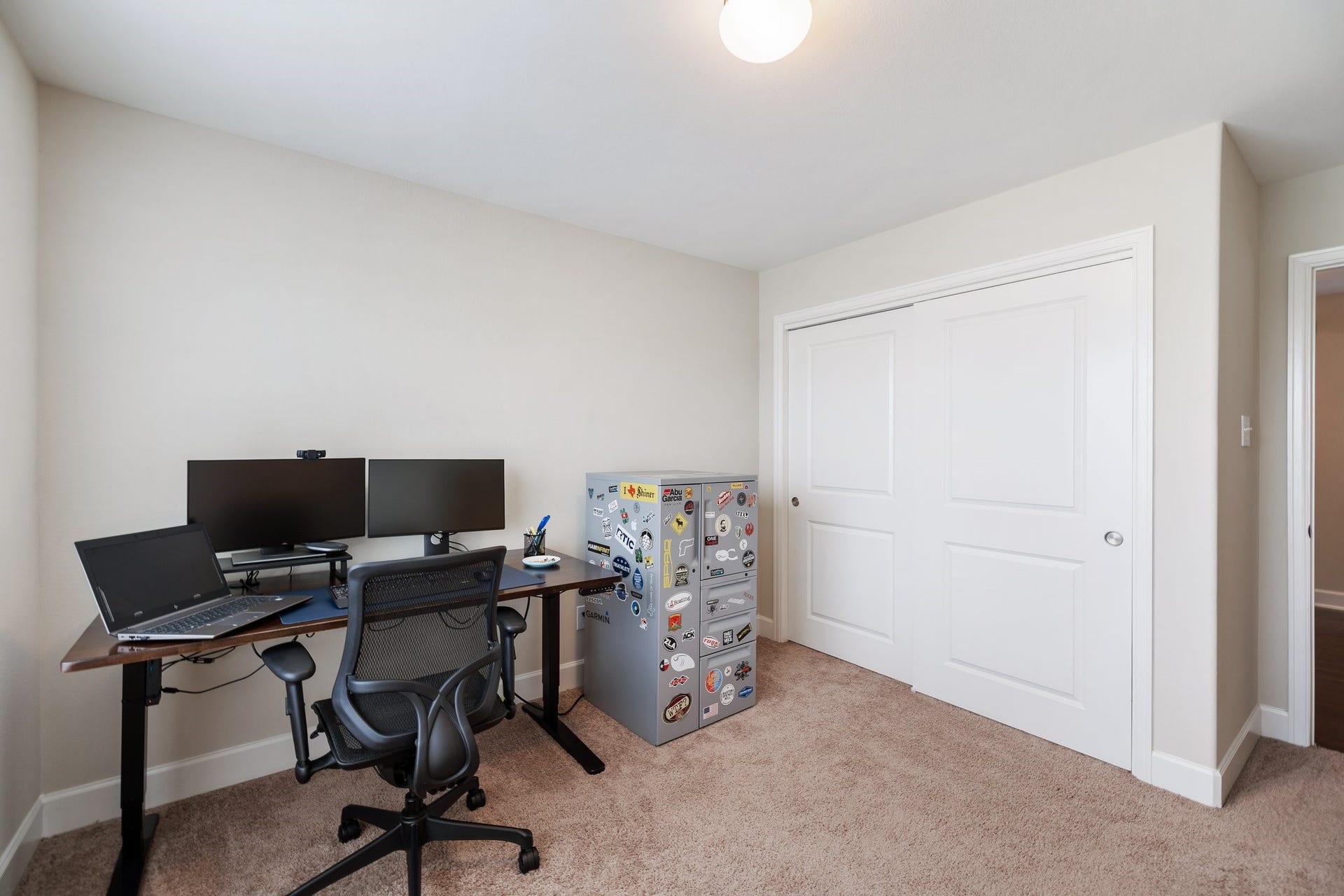 4206 Darter Street, Houston, TX 77009 Another spacious bedroom with closet on the second floor.