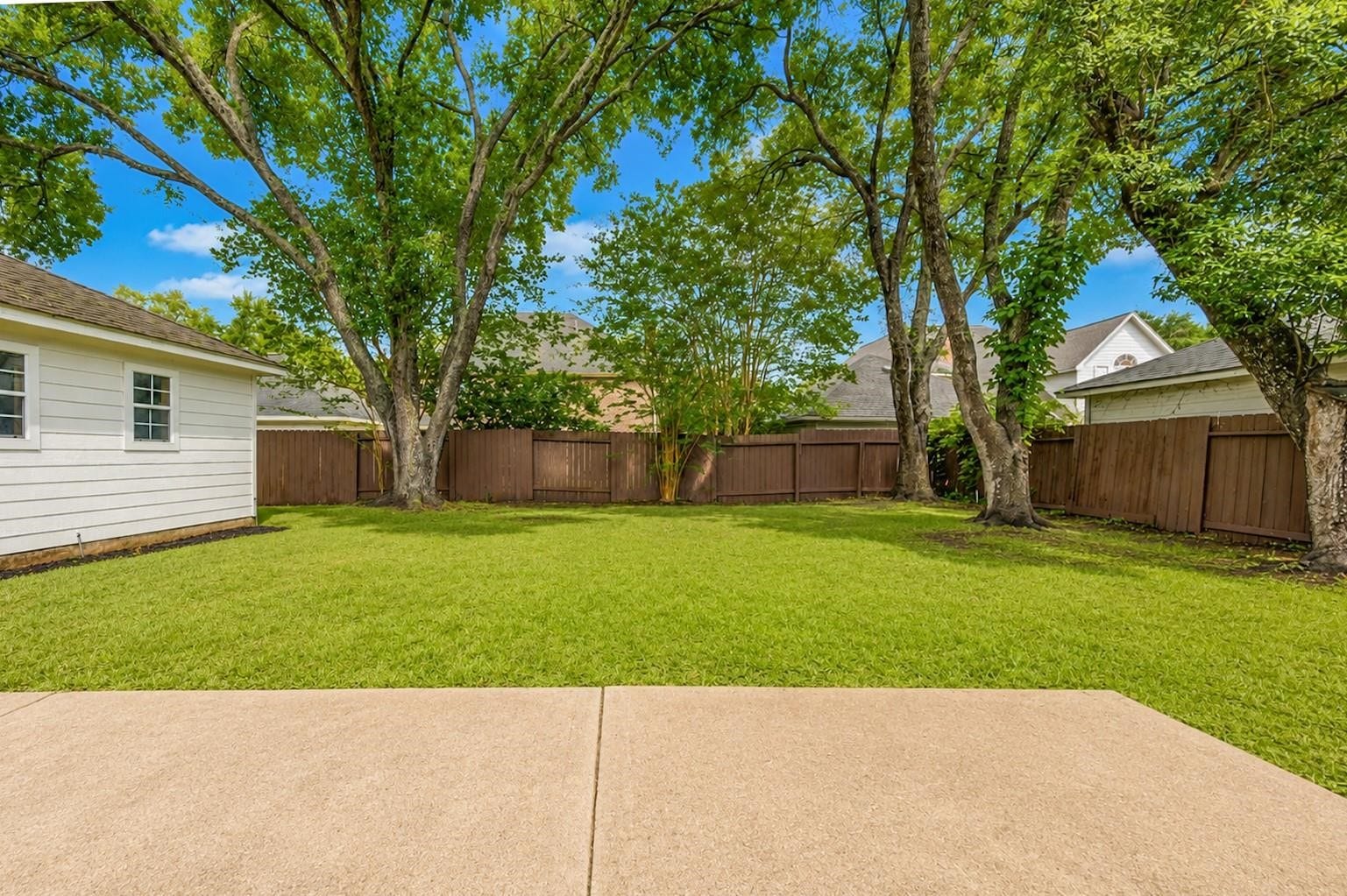3911 Fawn Nest Trail, Sugar Land, TX 77479 3911 Fawn Nest Trail, Sugar Land, TX 77479