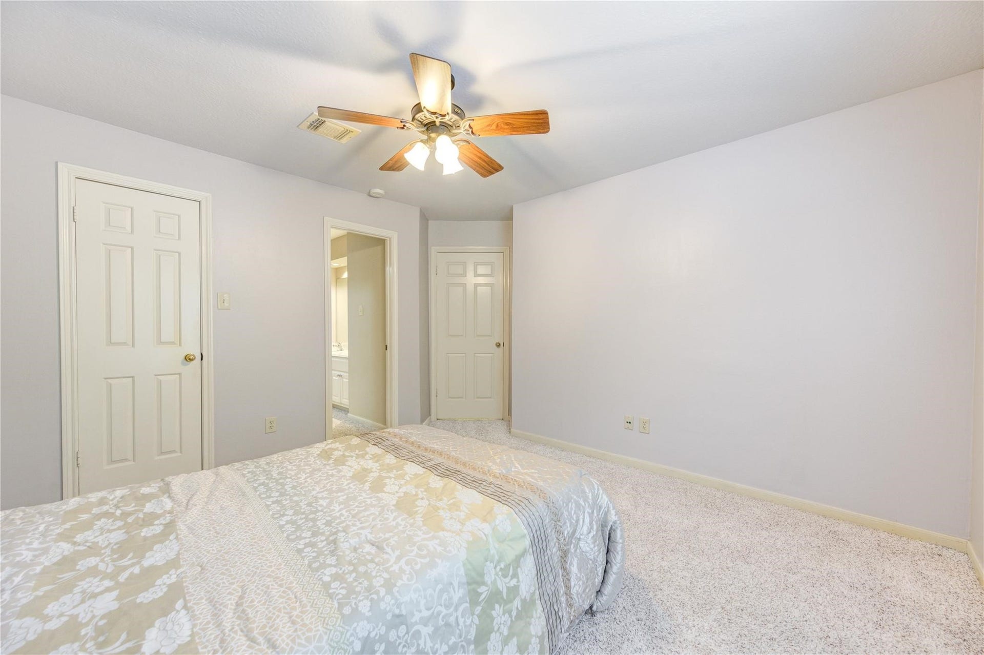 3911 Fawn Nest Trail, Sugar Land, TX 77479 3911 Fawn Nest Trail, Sugar Land, TX 77479